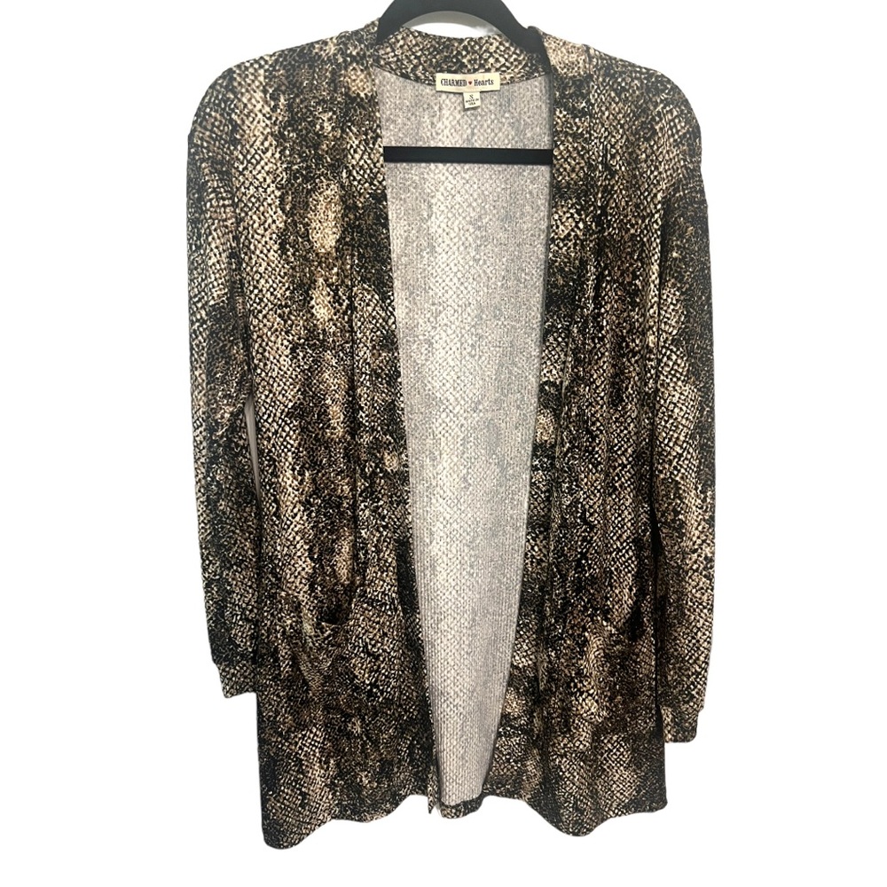 NWOT CHARMED HEARTS SNAKESKIN PRINT CARDIGAN!